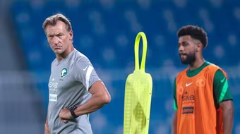 Đối thủ của thầy Park bất bại 14 trận gần nhất