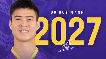 Từ chối một số đề nghị, Duy Mạnh ở lại Hà Nội FC tới 2027