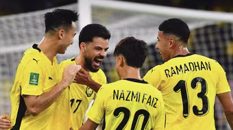 Malaysia triệu tập 4 cầu thủ gốc Mỹ, Phi sau bê bối nhập tịch