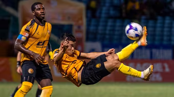 FIFA tiếp tục phạt CLB Thanh Hóa