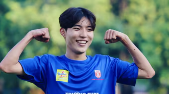 Cầu thủ Hàn Quốc góp công lớn giúp đội nhà đi tiếp