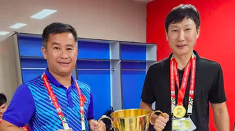 Thầy Việt trả lại U22 Việt Nam cho HLV Kim Sang-sik