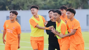 May mắn thuộc về THPT Lê Văn Thiêm ở màn luân lưu nghẹt thở