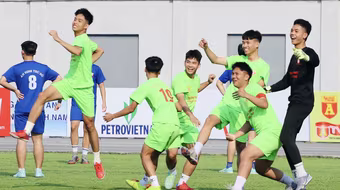 Thắng ấn tượng, THPT Phúc Thọ mở hội trên sân