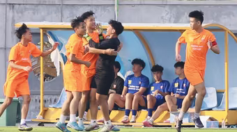 Bàn thắng quý giá mang về tấm vé vòng 1/16 cho THPT Tân Lập