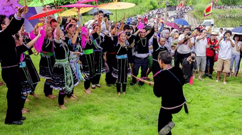 "Chợ phiên - Chào năm mới 2024"