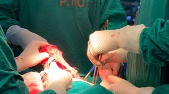 Bác sĩ nêu các dấu hiệu của ung thư vú, có thể điều trị hiệu quả nếu phát hiện sớm