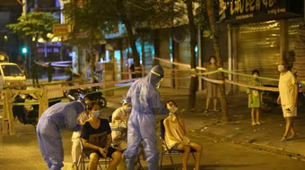 Hà Nội thêm 9 ca Covid-19 sáng 9-8, một ca nguy kịch đi cấp cứu phát hiện dương tính