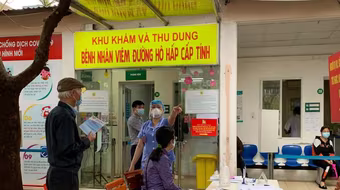 Số mắc Covid-19 ở Hà Nội giảm ngày thứ tư liên tiếp, khoảng 700 ca nặng và nguy kịch