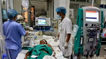 Người thợ xây bị điếc đột ngột cả 2 tai sau khi ăn lòng lợn, tiết canh