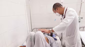 Người bệnh đái tháo đường mắc sốt xuất huyết, người tái mắc… thường bị nặng hơn