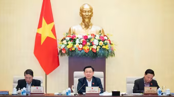 Chủ tịch Quốc hội: Không quy định rõ về định giá đất thì cán bộ bên dưới không ai dám làm