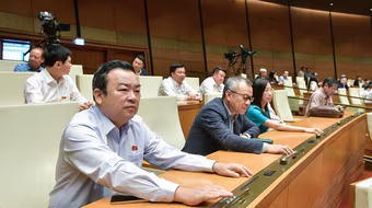 91,70% ĐBQH thống nhất lùi thời gian thông qua Luật Đất đai (sửa đổi)