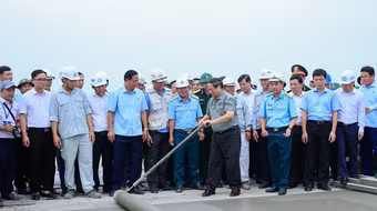 Thủ tướng: Chúng ta có đủ cơ sở để hoàn thành sân bay Long Thành vào cuối năm 2025