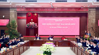 Hà Nội đặt quyết tâm tăng trưởng 2 con số trong 5 năm tới