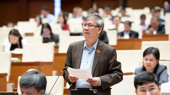 ĐBQH đề xuất bổ sung hỗ trợ cho người điều trị vô sinh, không giới hạn độ tuổi sinh đủ hai con