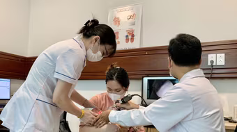 Dịch cúm mùa, bệnh do RSV gia tăng mạnh, Bộ Y tế khuyến cáo 7 biện pháp cần chú ý