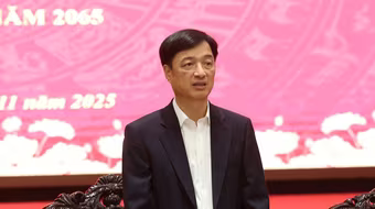 Bí thư Thành ủy Hà Nội: Muốn phát triển Thủ đô, hai việc quan trọng là phải hoàn thiện thể chế và quy hoạch