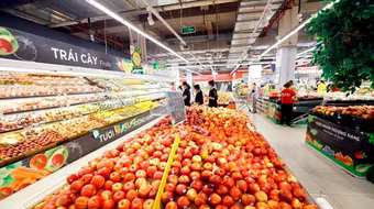 Doanh nghiệp tăng 30% lượng hàng phục vụ Tết