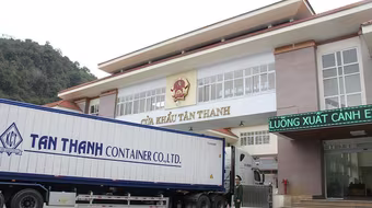 Thông quan hơn 1.200 xe hàng qua cửa khẩu khu vực tỉnh Lạng Sơn