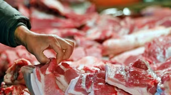 Gần Tết, nhiều thực phẩm tươi sống tăng giá