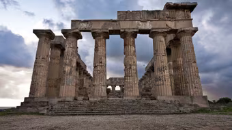 Đại hạn hán kéo dài 300 năm hủy diệt Hy Lạp cổ đại