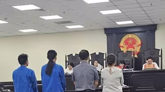 Cựu kiểm sát viên nhận tiền “chạy án” ở Lào Cai lĩnh án tù