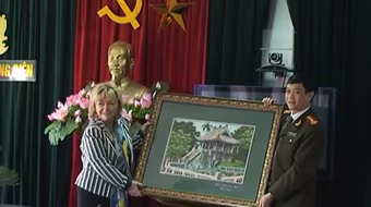 Bộ trưởng Tư pháp Thụy Điển thăm và làm việc tại CAQ Long Biên