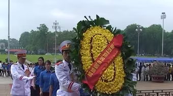 Thanh thiếu nhi tỉnh Hà Giang báo công dâng Bác