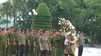 CATX Sơn Tây dâng hương tại khu di tích Nha Công an Trung ương