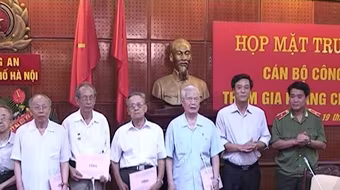 Họp mặt truyền thống Ban liên lạc cán bộ Công an Hà Nội 
