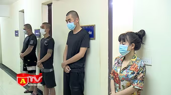 Kiểm tra quán bar phát hiện nhiều đối tượng bay lắc 