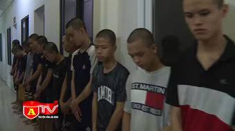 Mâu thuẫn cá nhân, hai nhóm thanh, thiếu niên rủ nhau hỗn chiến