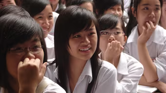 Thi tốt nghiệp THPT 2013: 3 môn thi trắc nghiệm, 3 môn thi tự luận