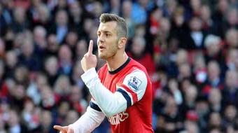 Wilshere đanh đá đáp trả các CĐV đối phương