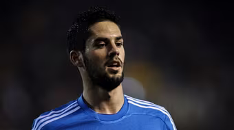 HLV Ancelotti muốn Isco phải chấp nhận "hi sinh"