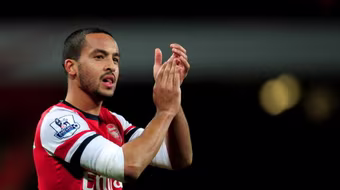 Walcott muốn bình phục trước mùa giải mới