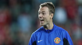 Man Utd chuẩn bị đón Evans trở lại