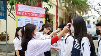 Hơn 2.000 ca dương tính, TP.HCM chuẩn bị 2 đợt thi tốt nghiệp THPT