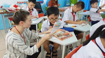 Sẽ triển khai dạy học môn tiếng Anh bắt buộc từ lớp 1