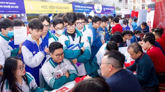 Đại học Bách khoa Hà Nội giảm chỉ tiêu xét điểm thi tốt nghiệp THPT