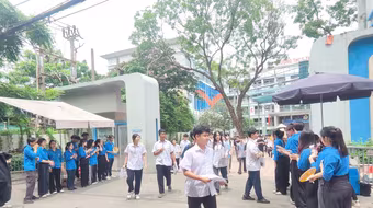 226 thí sinh vắng thi ở môn chuyên lớp 10 Hà Nội