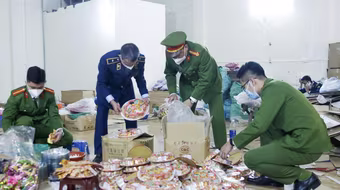 Xử lý nghiêm cơ sở kinh doanh bánh mứt kẹo không đảm bảo chất lượng