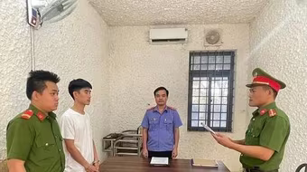 Hạ độc bò bằng xyanua để trả thù người tình 