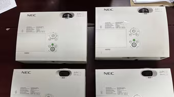 Công an quận Nam Từ Liêm tìm chủ sở hữu 4 máy chiếu