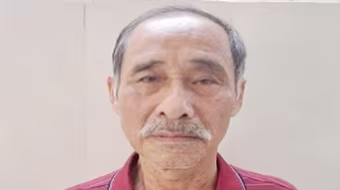 Cụ ông 73 tuổi hành nghề bán ma túy dạo