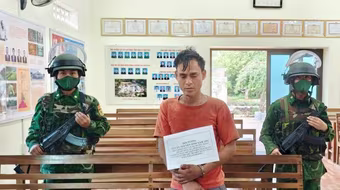 Liên tiếp bắt giữ các đối tượng mua bán trái phép chất ma túy