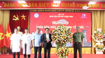 Việc làm ý nghĩa trong Ngày hội toàn dân bảo vệ an ninh Tổ quốc tại Bệnh viện Phụ sản Trung ương