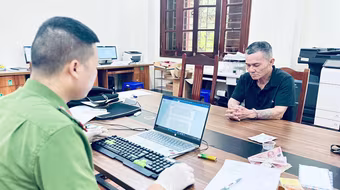 "U70" tham gia đường dây ma túy liên tỉnh do một "nữ quái" cầm đầu 