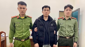 Gã nghiện lắp gần 10 camera để mua bán trái phép chất ma túy